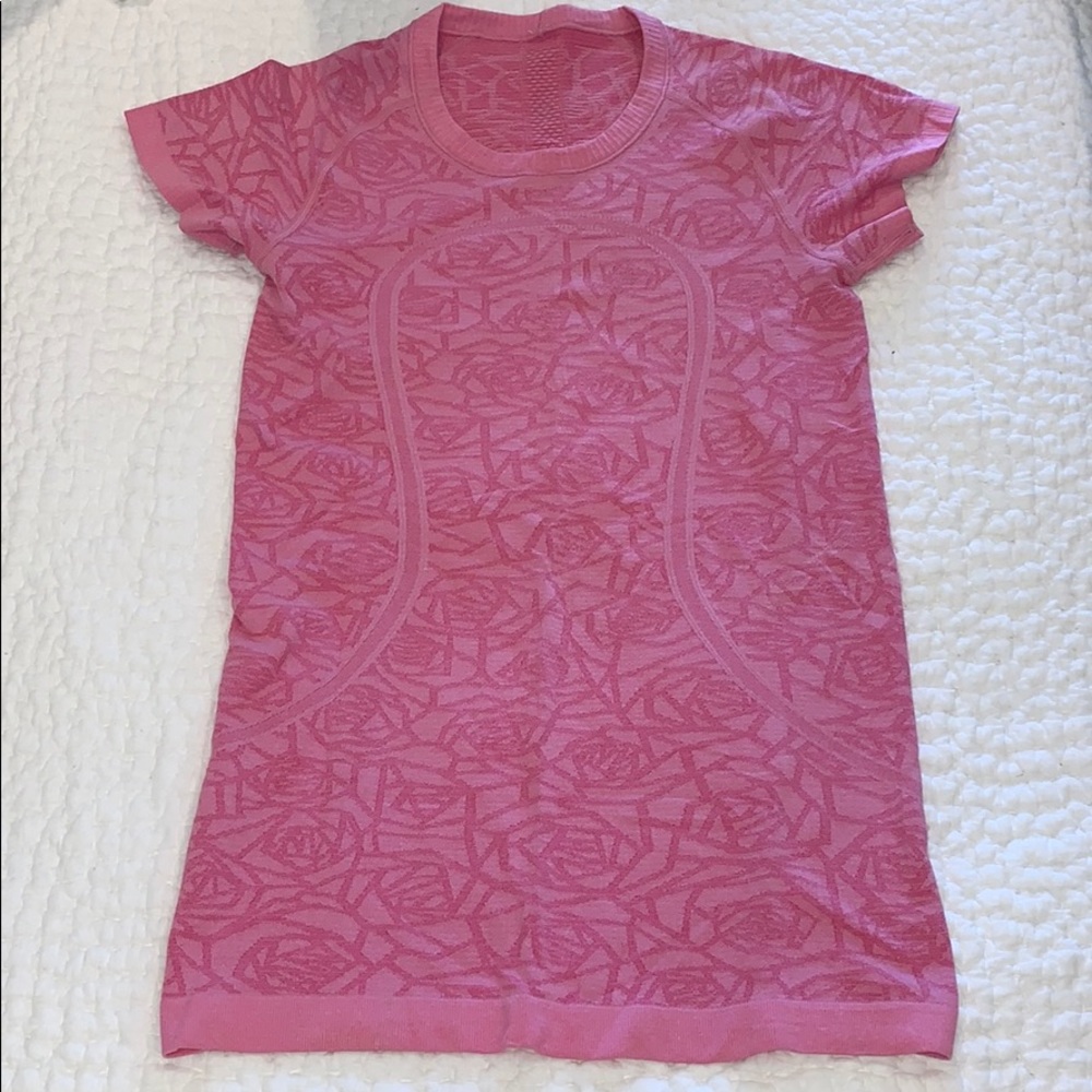 lululemon pink athletic shirt